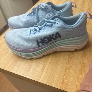 Women's HOKA GAVIOTA 5 size 9. Barely Worn!